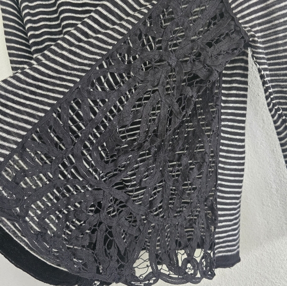 Free People Linen Blend Crochet Love Me Do Blouse Top Sz M Stripe Oversize - Picture 14 of 16